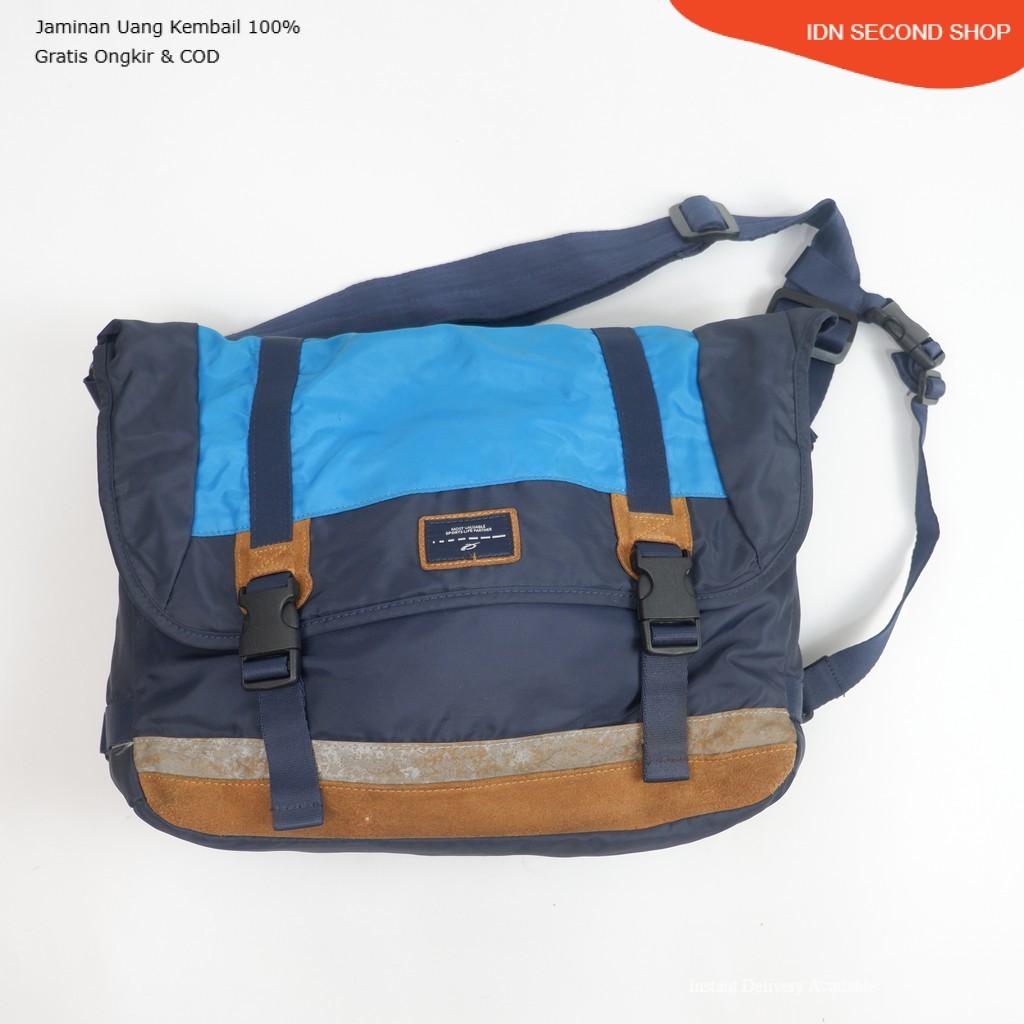 Prospecs Messenger Bag Buckle Strap Casual Shoulder Bag Lightweight Preloved