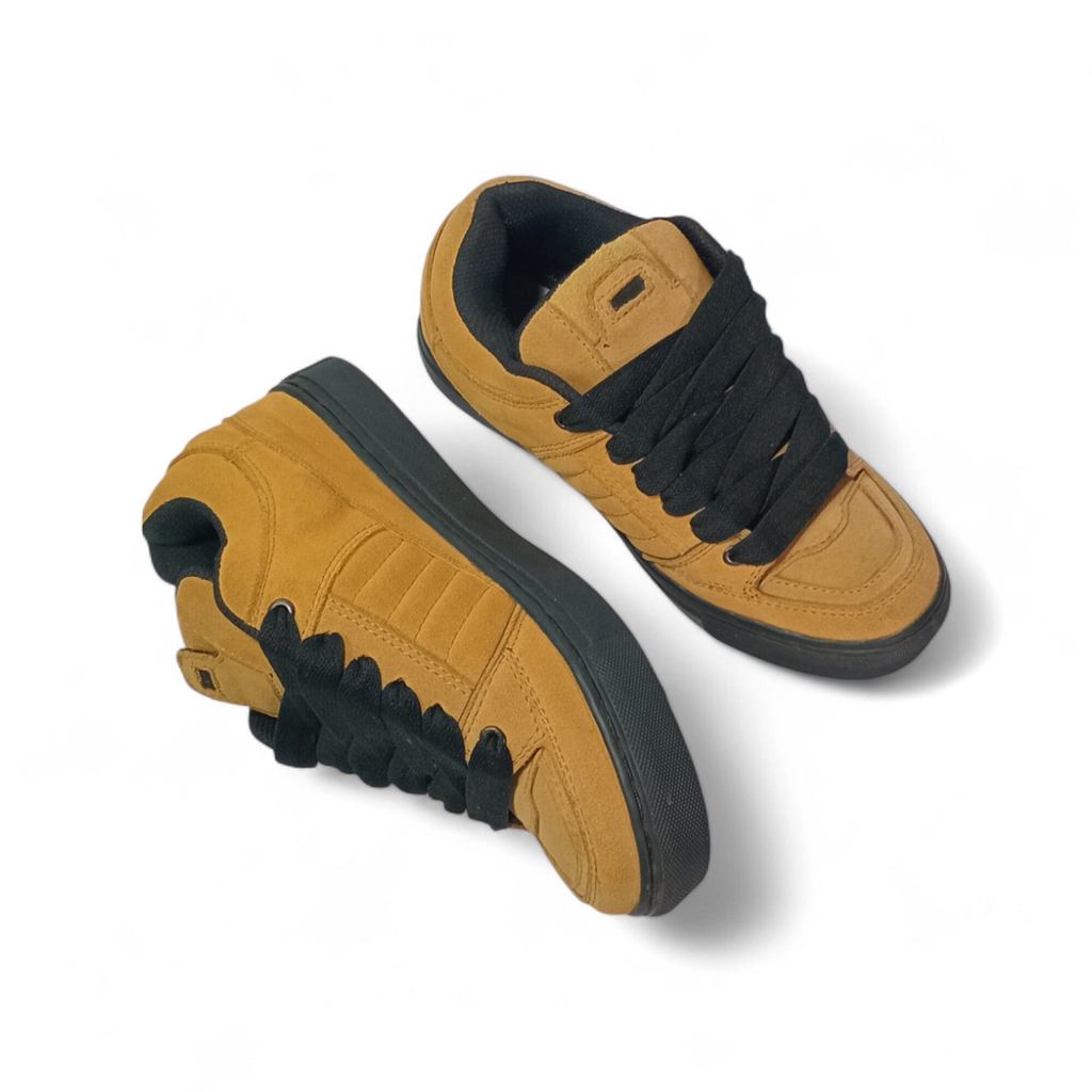 Sepatu Gemuk Pria Tebal Model Skateboard Gaya Klasik Tahun 2000an