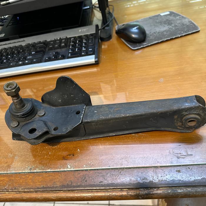 Arm suspension lower right Fiat 125 & Fiat 1300 PASSS
