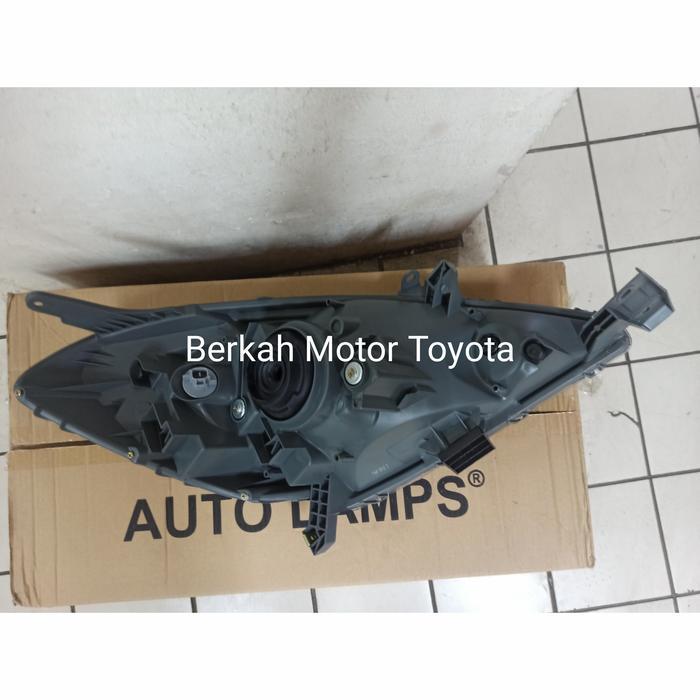 Lampu Depan Head Lamp Innova 2006 2007 2008 2009 2010 2011
