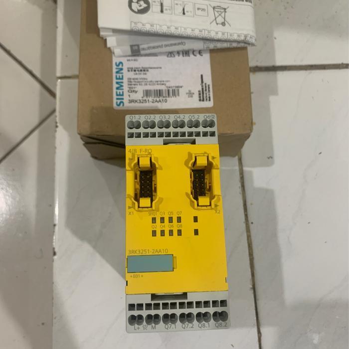 SIEMENS 3RK325-2AA10 Months Warranty