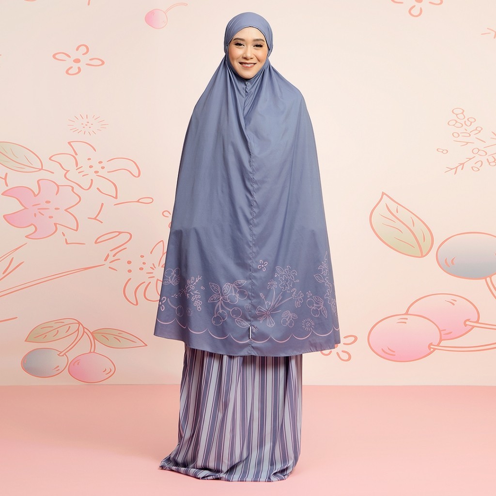 Lozy Hijab - Shadira Prayer Set (Mukena Set Travel Mini Pouch Parasut Lozy X Shadira Firdausi)