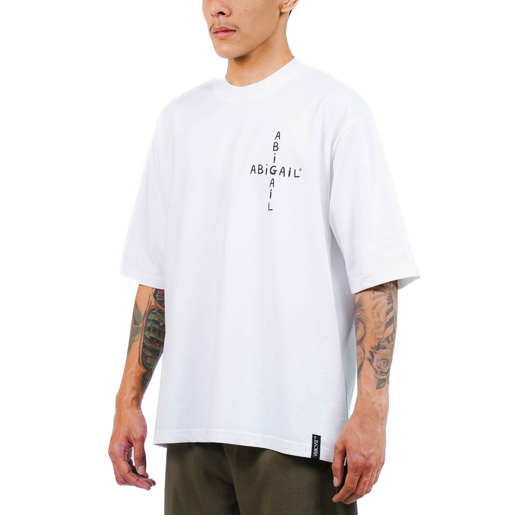 Abigail Clothing - '' LEIGH WHITE '' - Oversized Shortsleeve T-Shirt