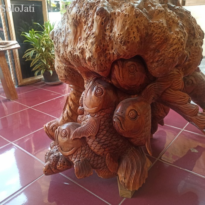 Meja dan kursi jati Antik