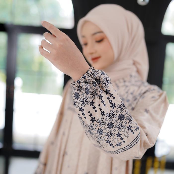 Maxi Astetic Sakura Silk Mewah Kondangan - Gamis Motif Kekinian Remaja Muslim Wanita - Silver, Gamis