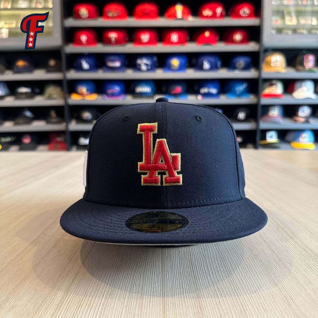 Topi New Era x Undefeated LA Japan Flag Navy Hat 59FIFTY Fitted Hat Original
