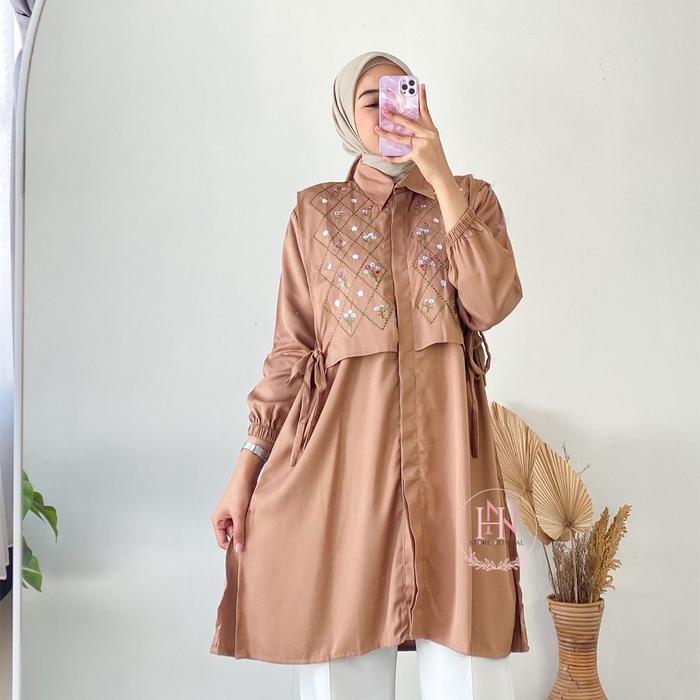 Promo Guncang Savia Tunik Panjang Kancing Variasi Bordir Rayon Twill Motif Rompi Tunik Wanita Muslim