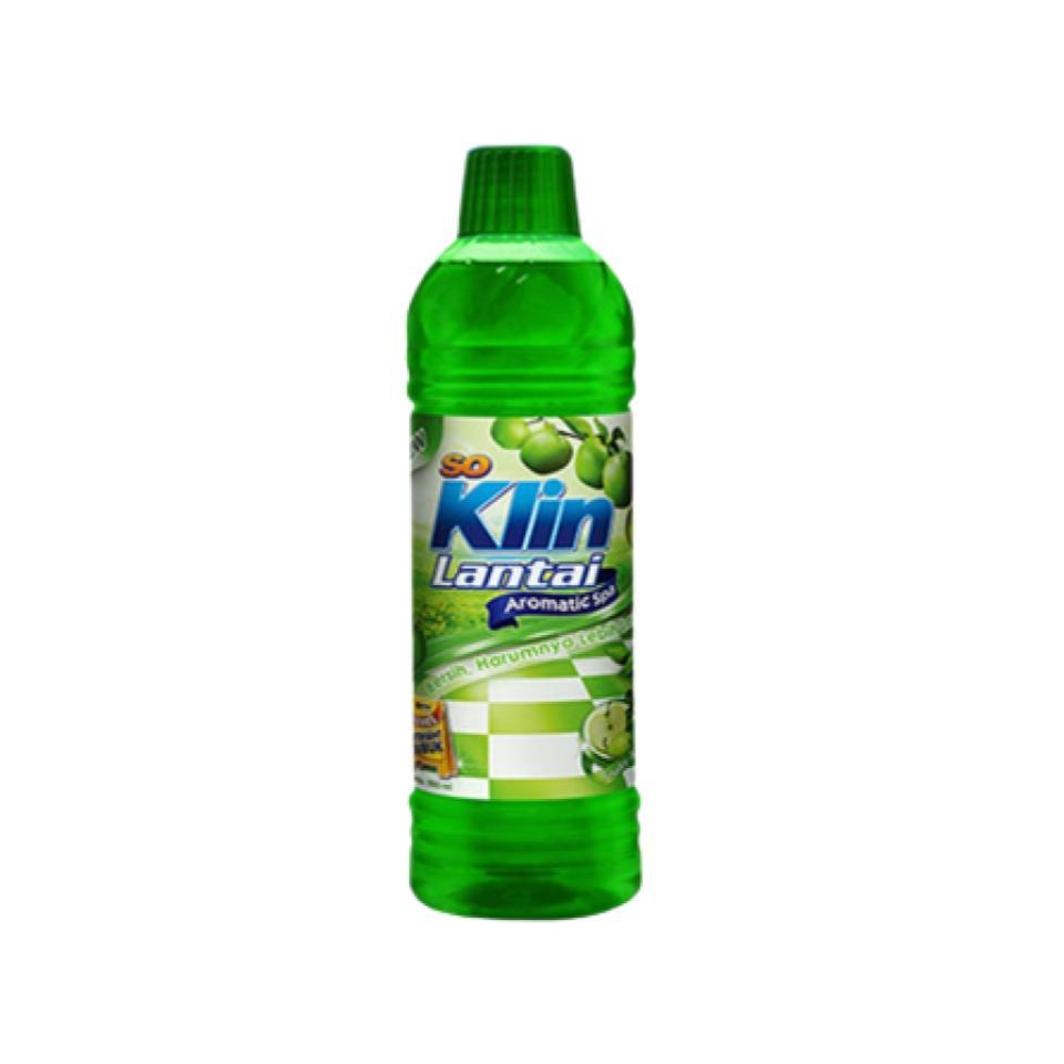 So Klin Pembersih Lantai Apel Botol 900 ml