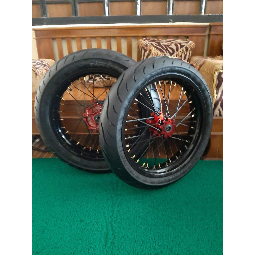 Roda Supermoto CRF 300/350 Ban Maxxis  Wheelset Sumo CRF Ring 17