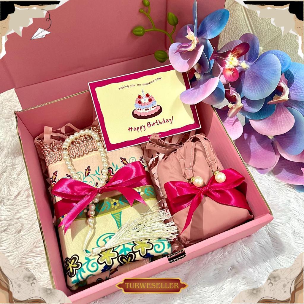 Kado Ulang Tahun Cewek Hampers Mukena Travelling Hadiah Lebaran Idul Fitri TWR