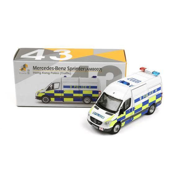 ATC65226 TINY HK 172 MERCEDES BENZ SPRINTER HONG KONG POLICE AM7521