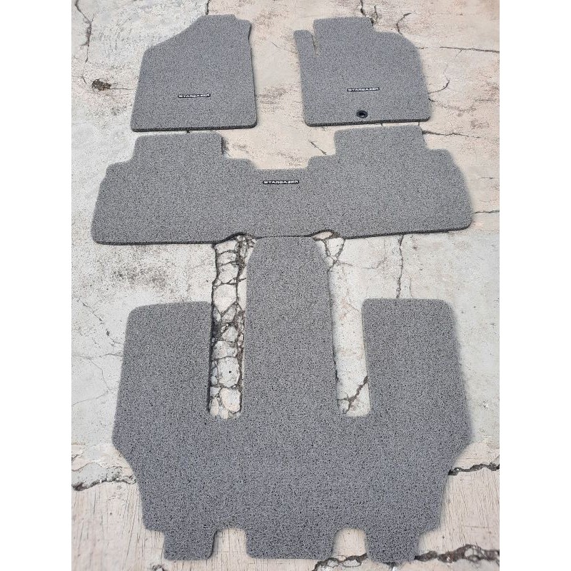 Karpet mie eksklusif hyundai stargazer 3 baris
