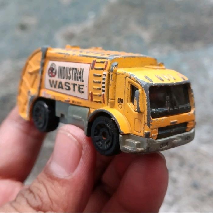 diecast loose matchbox trash truck matchbox loose matchbox truck