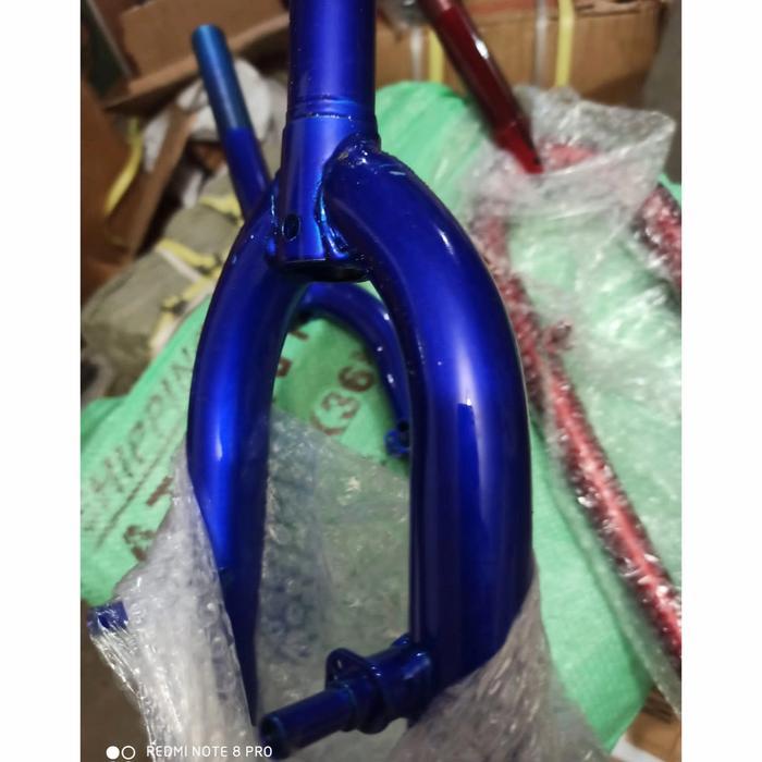 Fork 26 standar (drat) - Merah