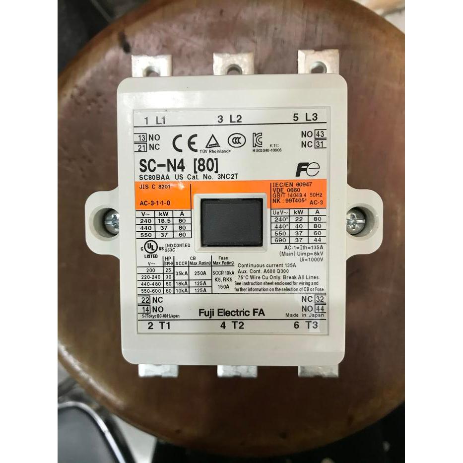 KONTAKTOR / CONTACTOR FUJI SC-N4 220V