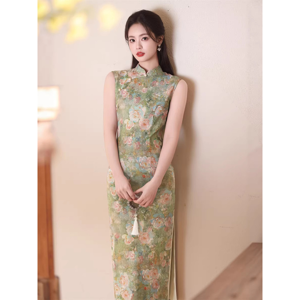 Cheongsam wanita berkualitas tinggi Cheongsam hijau panjang tanpa lengan bergaya lukisan minyak