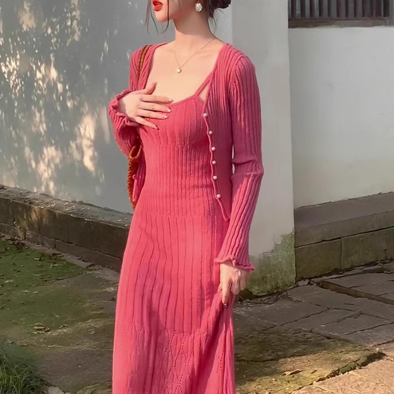 Mode Vogue Set busana cardigan rajut seksi, gaya baru, set dua potong gaun dengan tali bahu.