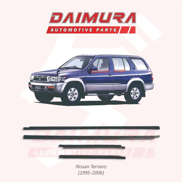 Karet Pelipit List Lis Pintu Kaca Weather Strip Mobil Terrano - Dpn Luar Kanan