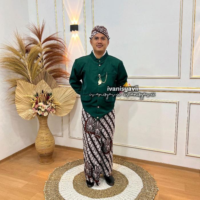 (1set, Cowok) Pakaian Adat Jawa / Beskap + Jarik + Blangkon + Free Benggol | Nuansa- Hijau Botol - J