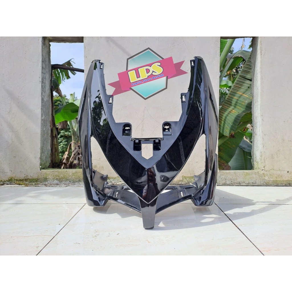 Tameng Body Depan Vario 110 Karbu Warna Hitam Termurah