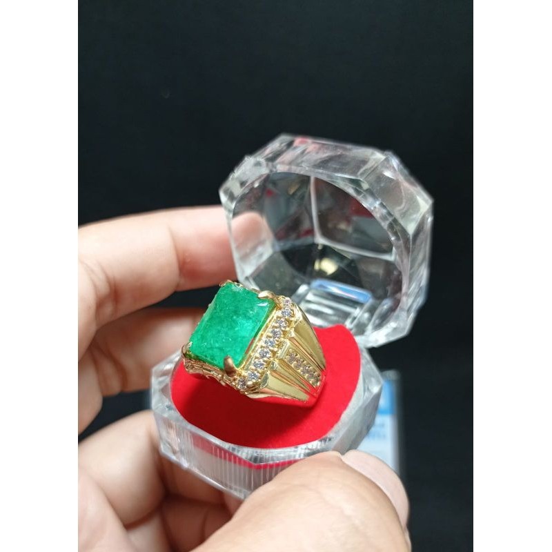 BATU PERMATA ZAMBRUD EMERALD BERYL ASLI DENGAN SERTIFIKAT SIAP PAKAI