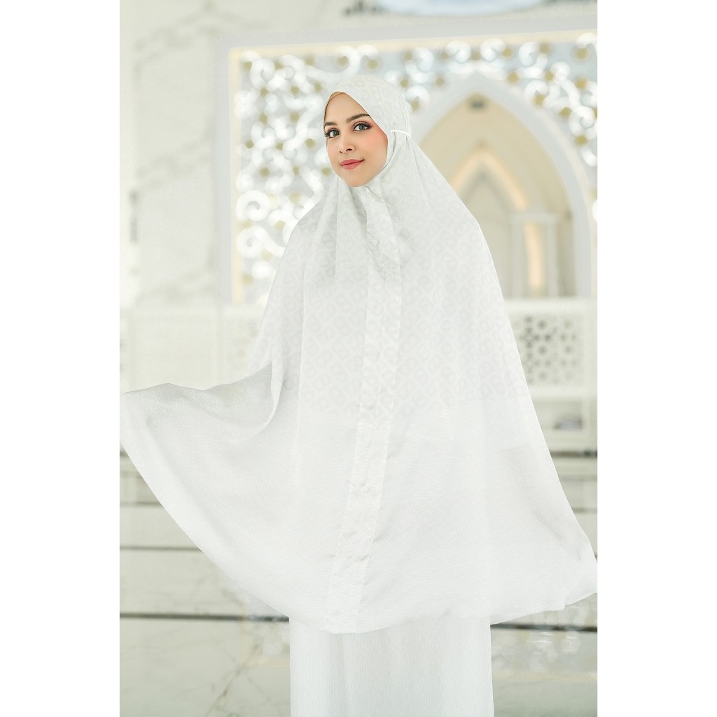 Buttonscarves Tapis Abstre Prayer Robe - Pearl