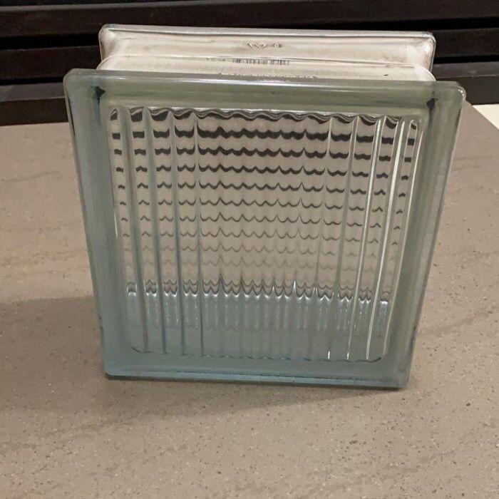 Glassblok Mulia Quadra Glassblock Glass Block Mulia Gojek/Grab - QUADRA