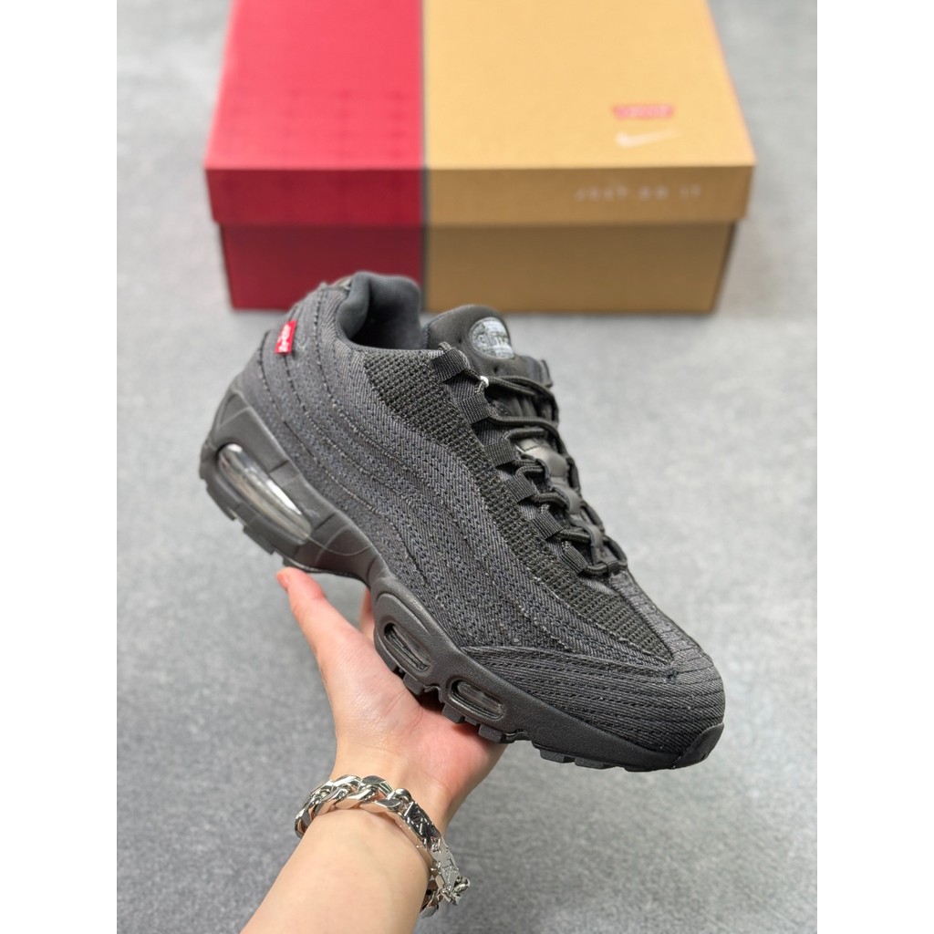 Sepatu NK Air Max 95 Denim Full Black | Desain Kain Jeans Premium + Teknologi Air Max