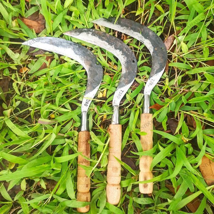 Termurah sabit rumput baja bolong tebal berkualitas asli baja sepuhan tua COD