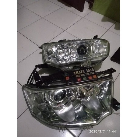Headlamp Pajero sport dakar Lampu pajero dakar