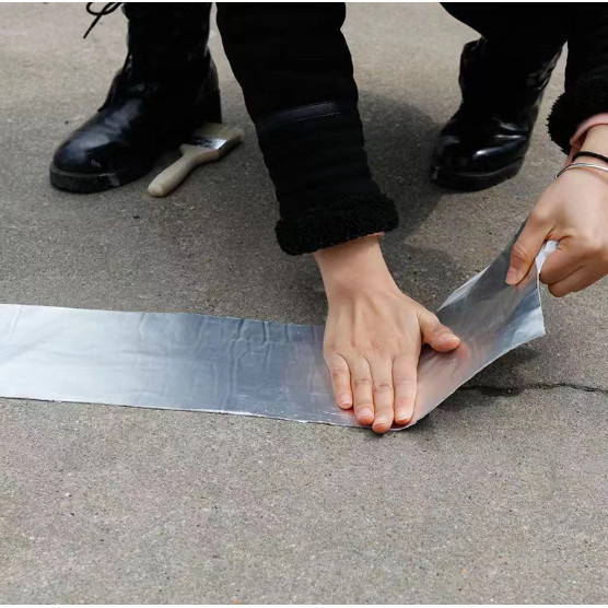LLU - Tape Anti bocor Foil Butyl Aluminium 5M X 5CM Waterproof Perekat Lakban Isolasi Anti Air / Wat