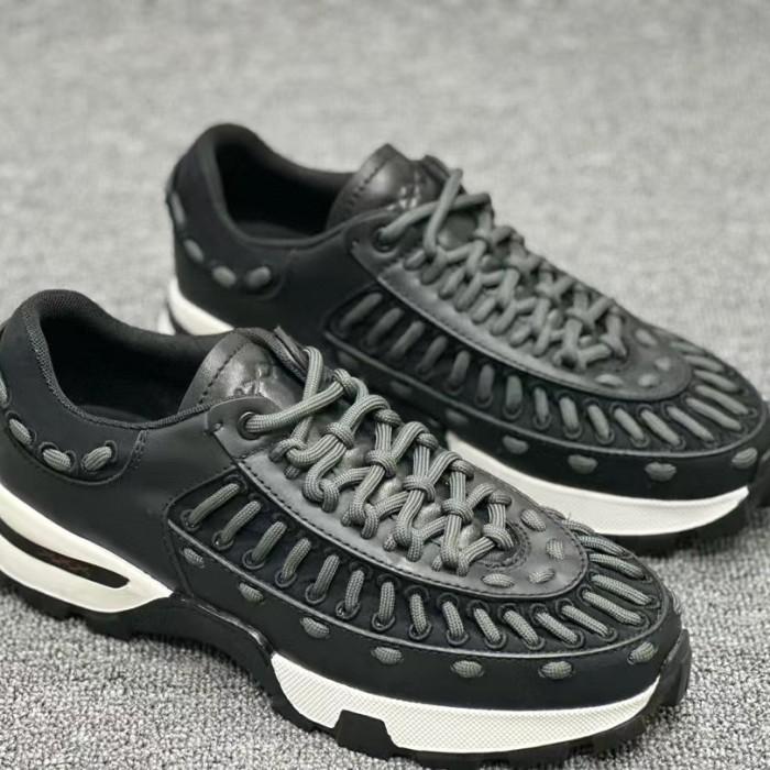 sepatu mewah pria sneaker cowok hitam kulit