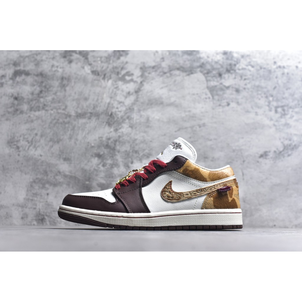 A1R J0RDAN AJ1 Sepatu olahraga kasual low top berbahan kulit lapisan atas penuh yang dapat disesuaik