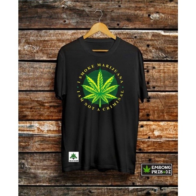 OT59 KAOS DISTRO ORIGINAL. KAOS DAUN GANJA. DAUN GANJA HIJAU.