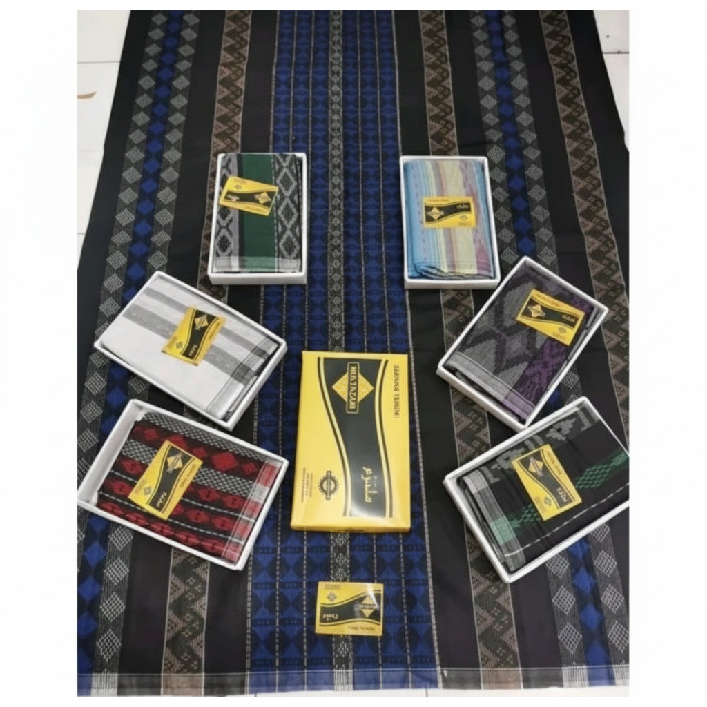 Multazam Sarung Dewasa Dobby Tenun Premium Polos Hitam Putih | Sarung Pria Adem Anti Kusut Grosir Ec