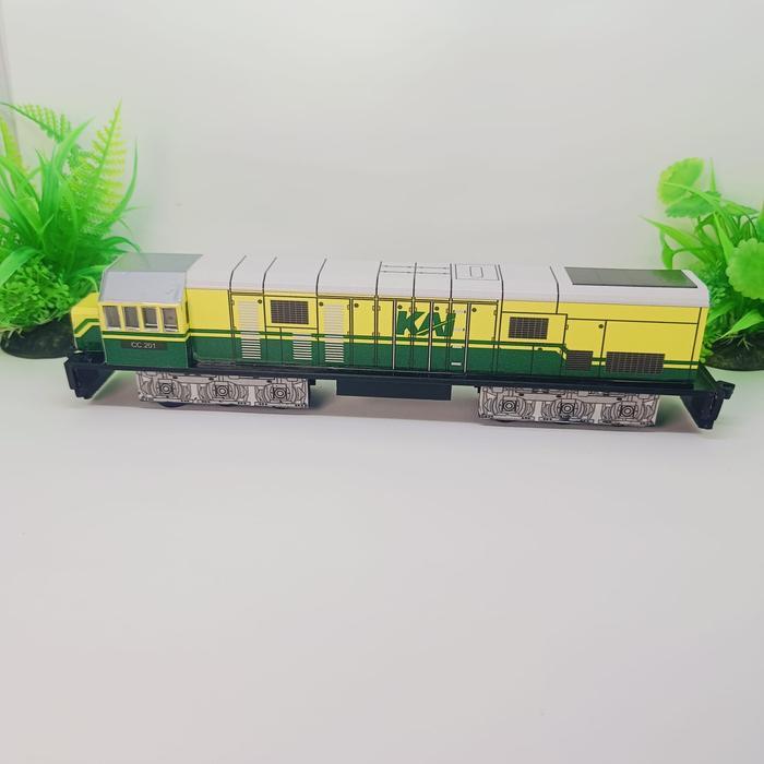 MINIATUR LOKOMOTIF CC 201 KUNING HIJAU