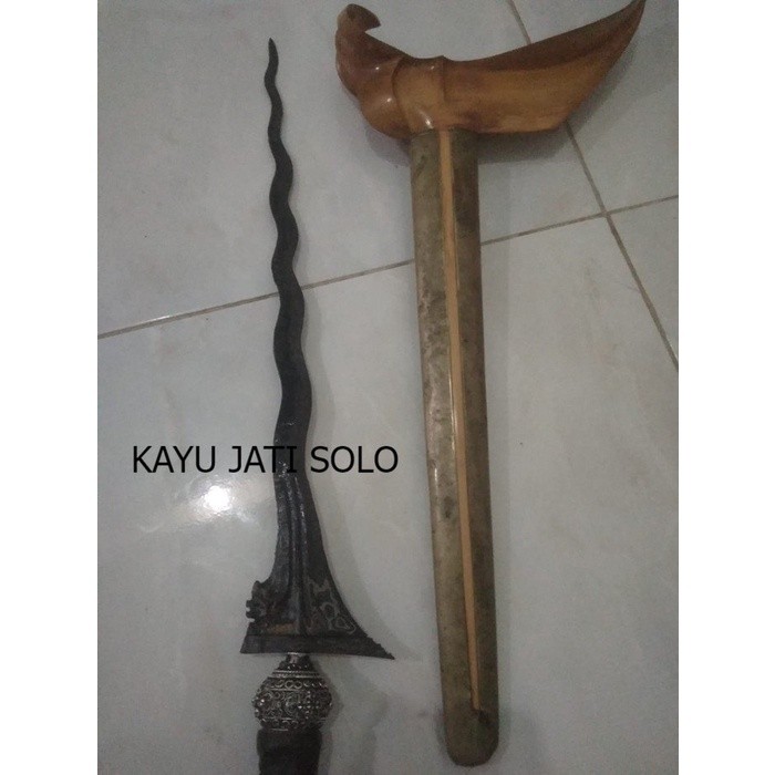 Keris sengkelat spuhh naga rojo pamor banyu mili mataram Antikan Terlengkap KJS76655