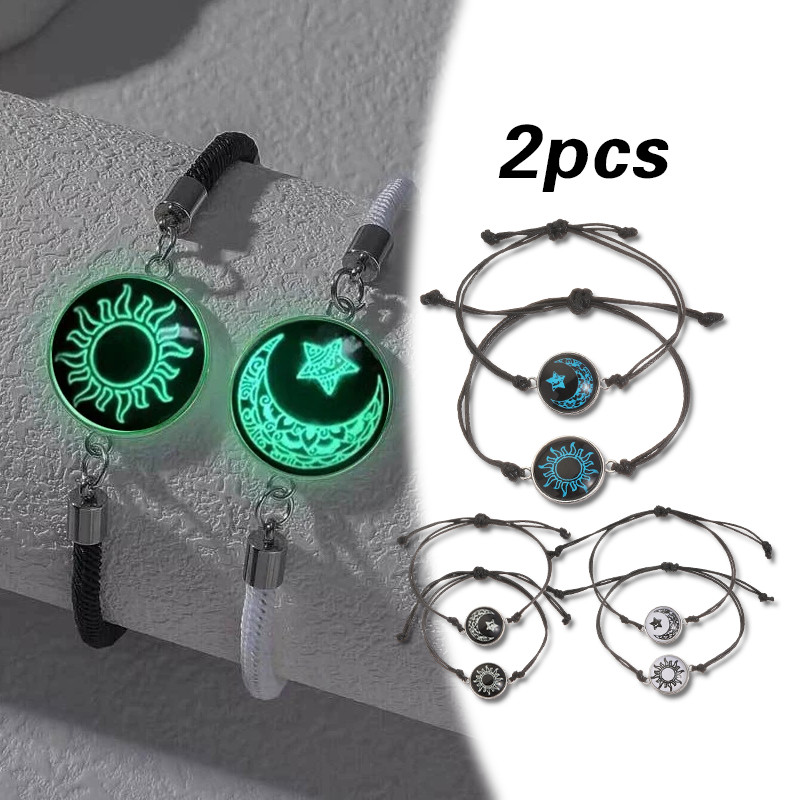 2pcs Gelang Batu Permata Matahari dan Bulan / Gelang Anyaman Gelang Pasangan yang Menyala dalam