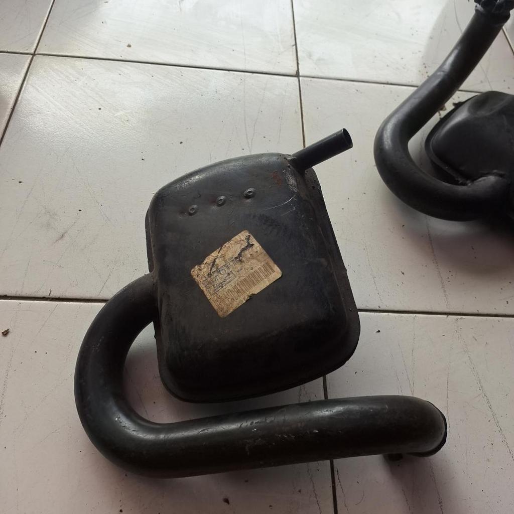 knalpot Vespa PX Piaggio Italy original Nos kualitas terbaik mulus