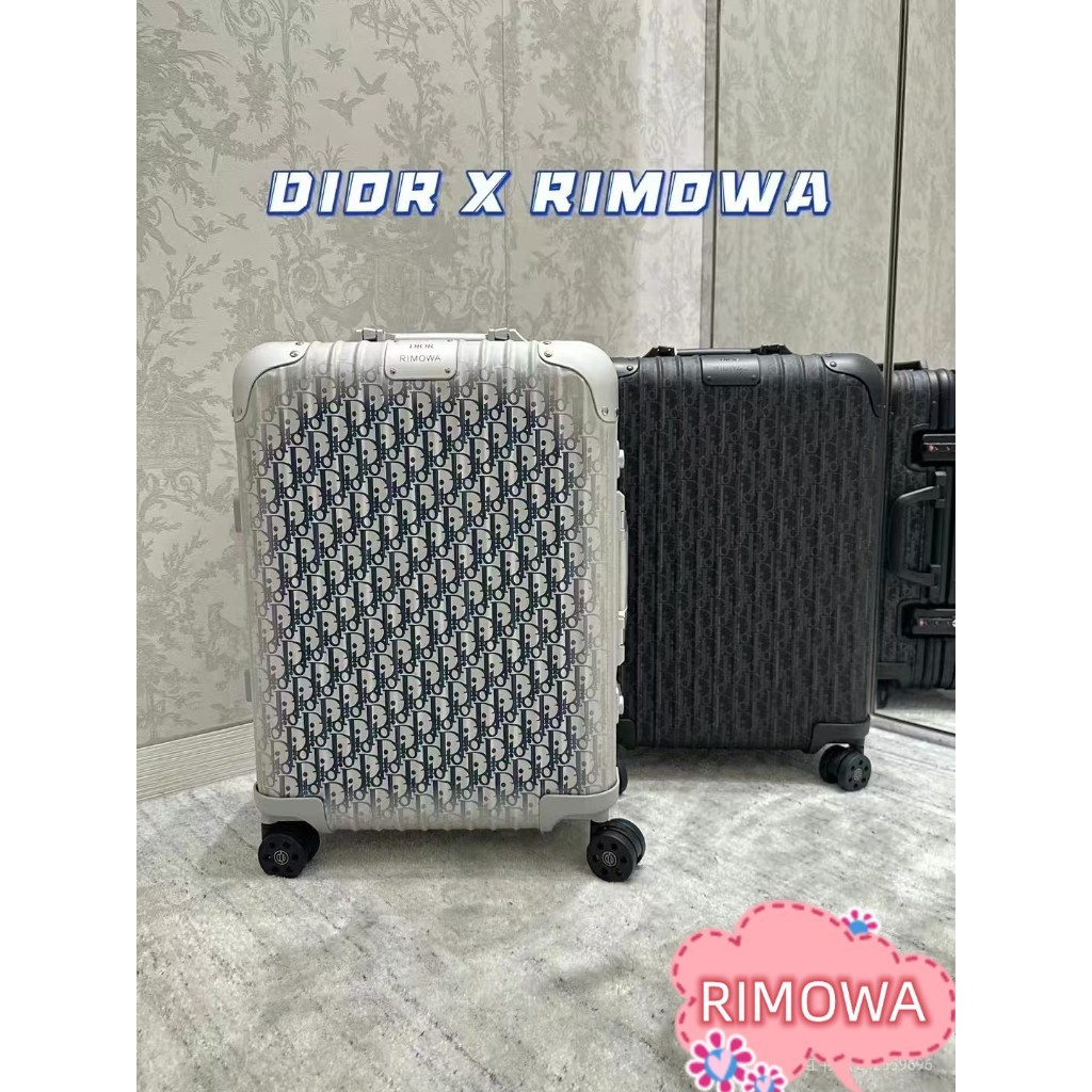 Membawa bagasi, bagasi atau bagasi yang dimuat di bawah mesin, yang disebabkan oleh kemitraan antara