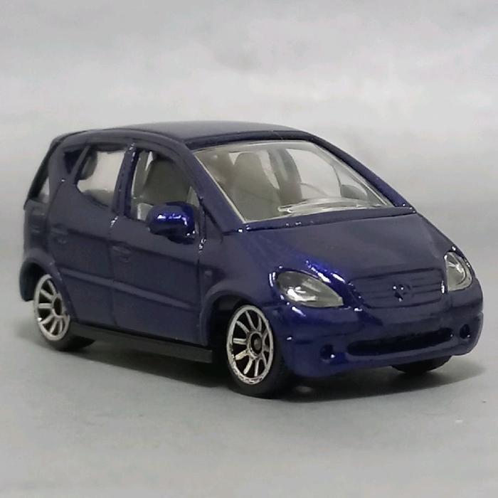 Diecast Majorette Mercedes Benz A Class W168   mercy A 140 A160 A Klasse produksi tahun 2012