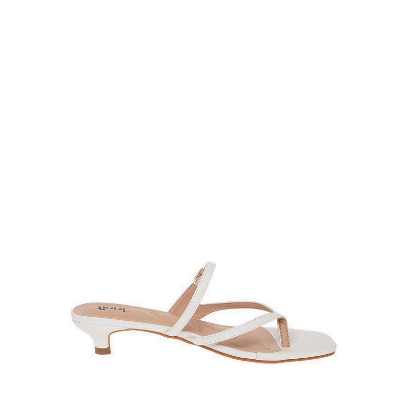 Nyimas Novita's Pick - Payless Fioni Womens Romina Kitten Heel Sandals - White_04
