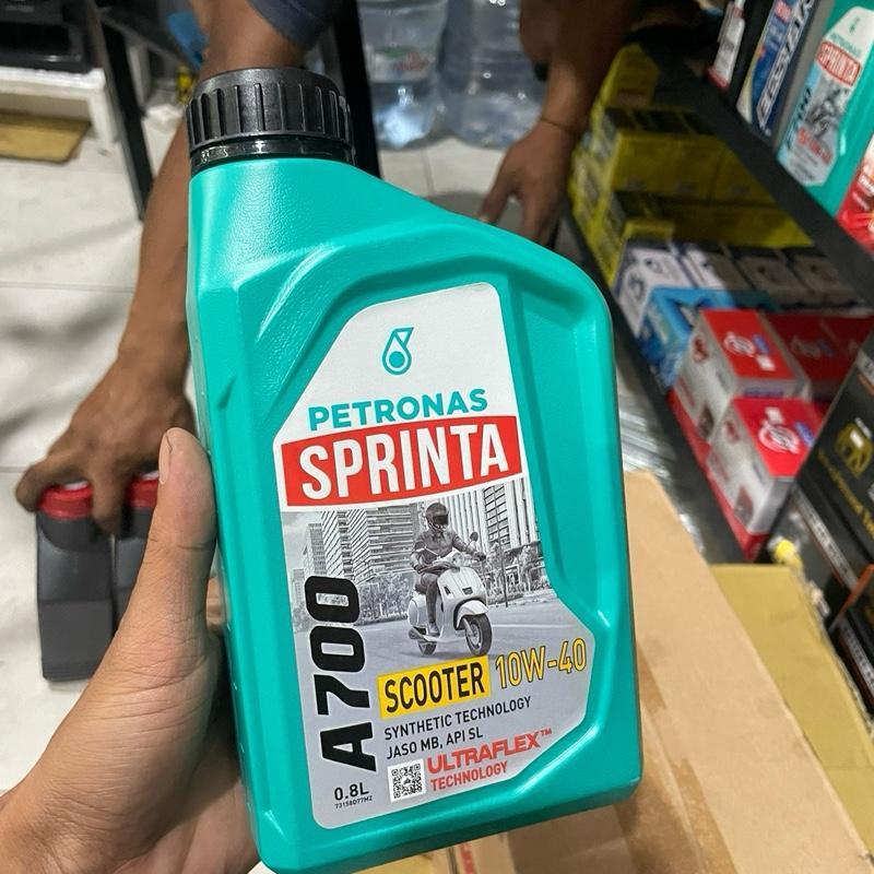 OLI Petronas Sprinta A700 Scooter 10W-40 Oli Mesin Sintetis Teknologi Ultraflex 0.8L