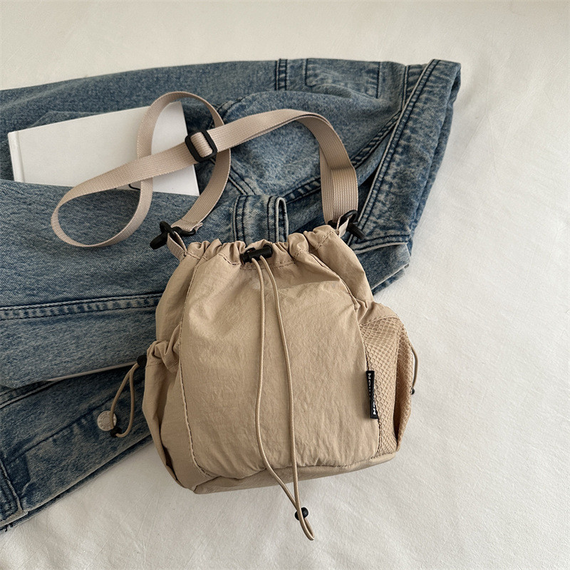 Tas selempang wanita dengan tali serut, serbaguna untuk bepergian, tas bahu.