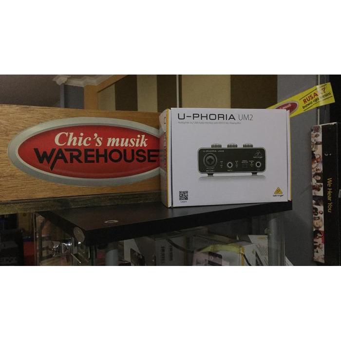 Audio interface behringer UM 2