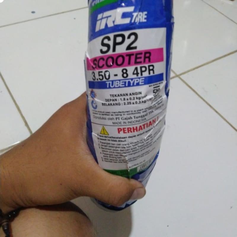 Ban luar vespa Ring 8 merk irc