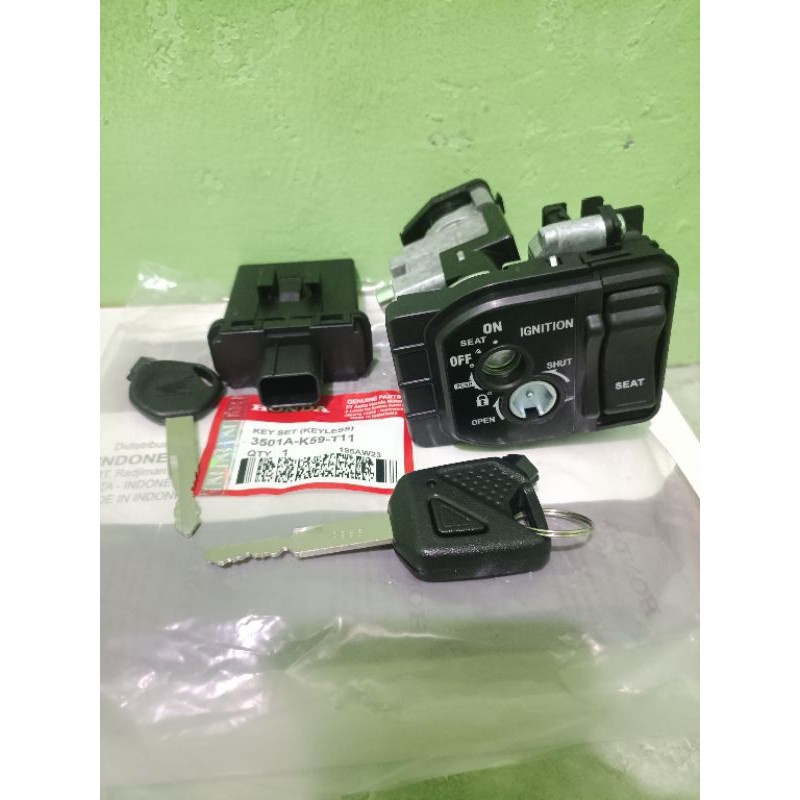 KUNCI KONTAK PLUS REMOTE HONDA VARIO 125/150 HONDA SCOOPY 2017-2020 K59  KEYLESS