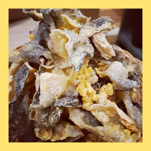 Kulit Ikan Salmon Asli Bali 1kg Asin Camilan Crispy Snacks