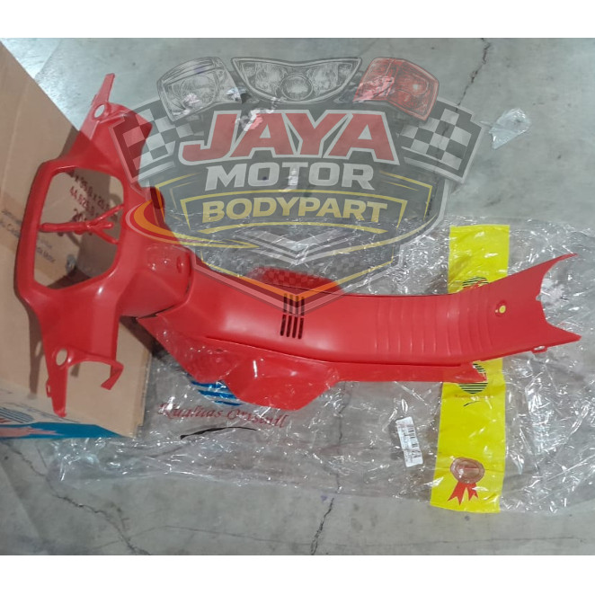 Set Batok Belakang + Reksil / Legsil Sayap Tengah Warna Merah Glossy Grand Bulus | Rear Handle Cover
