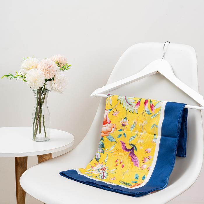 Scarf Large Voal (SLV) Anyelir Kuning List Biru - Lasercut